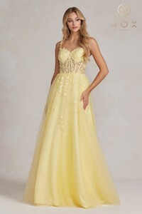 Robe de bal - T1082