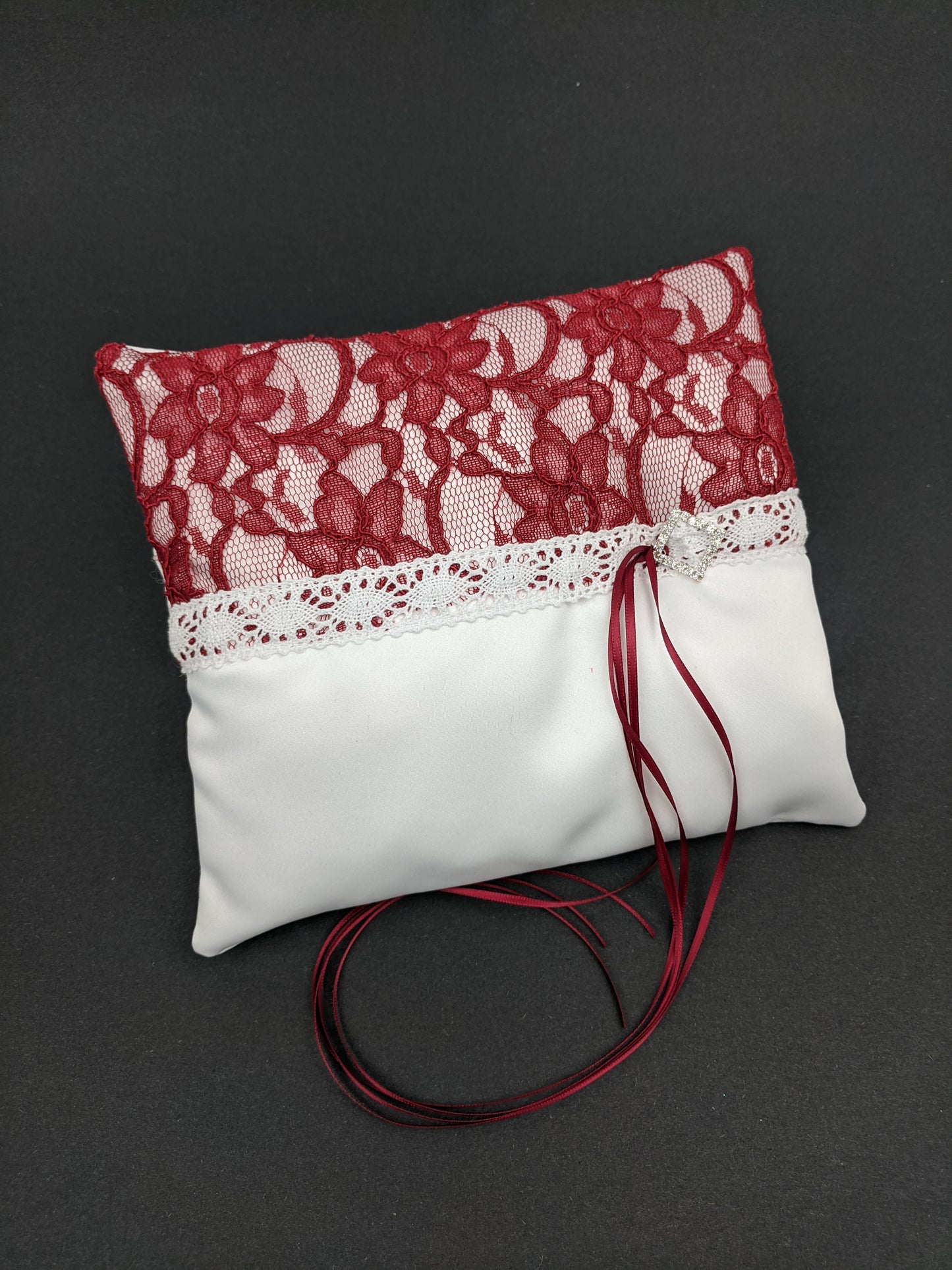 024A Coussin d'alliances moitié blanc moitié bourgogne
