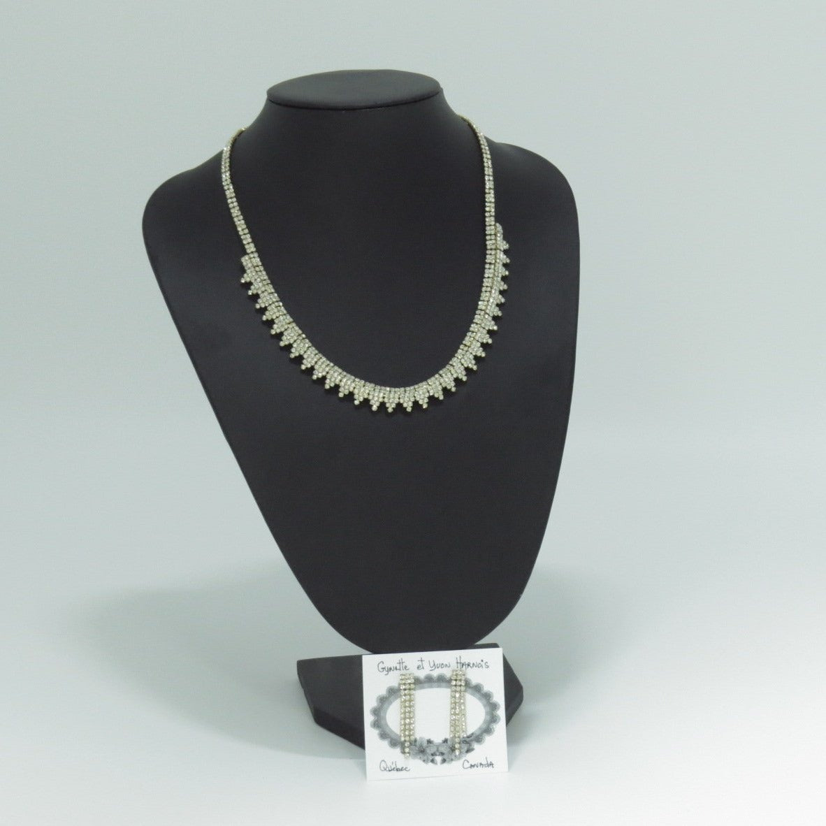 Ensemble collier GY026