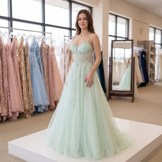 Robe de bal longue pour femme, bustier corset brodé de perles et jupe en tulle brillant